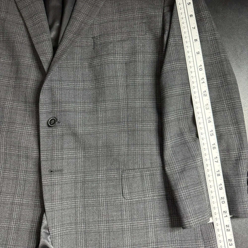 Kenneth Cole Gray Plaid Sport Coat Blazer